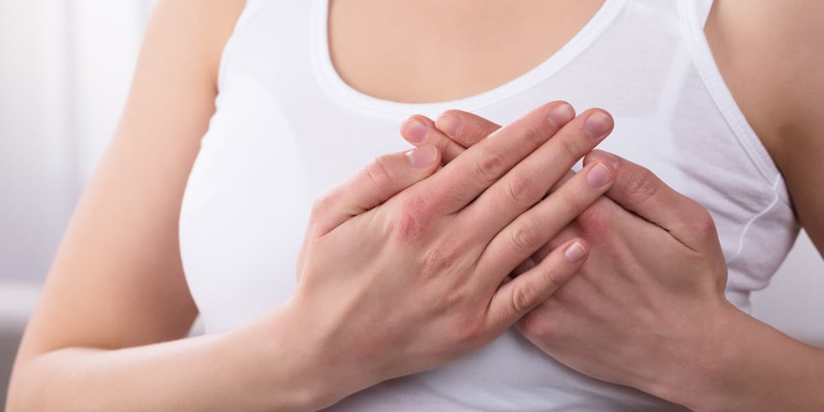 La mastalgia es el dolor en los pechos que puede variar según el momento del ciclo menstrual. Descubre sus causas, tipos y cómo aliviarlo.