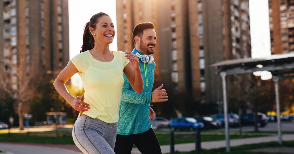 La prevención del riesgo cardiovascular no es solo una meta, es un proceso continuo que salva vidas. Cada 14 de marzo, con motivo del Día Europeo de la Prevención del Riesgo Cardiovascular, recordamos que el corazón es el motor de nuestra vida y que, como cualquier motor de alta precisión, requiere revisiones especializadas, especialmente si practicamos deporte.