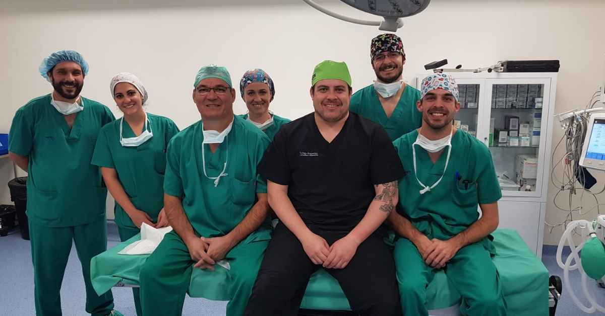 Imagen del equipo de cirugía traumatológica del Hospital Parque Vegas Altas en Don Benito