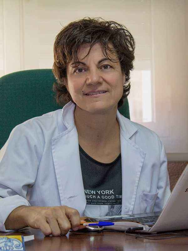 Dr. Julia Diez Izquierdo  Cirugía general, endocrina, patología mamaria y aparato digestivo en Talavera